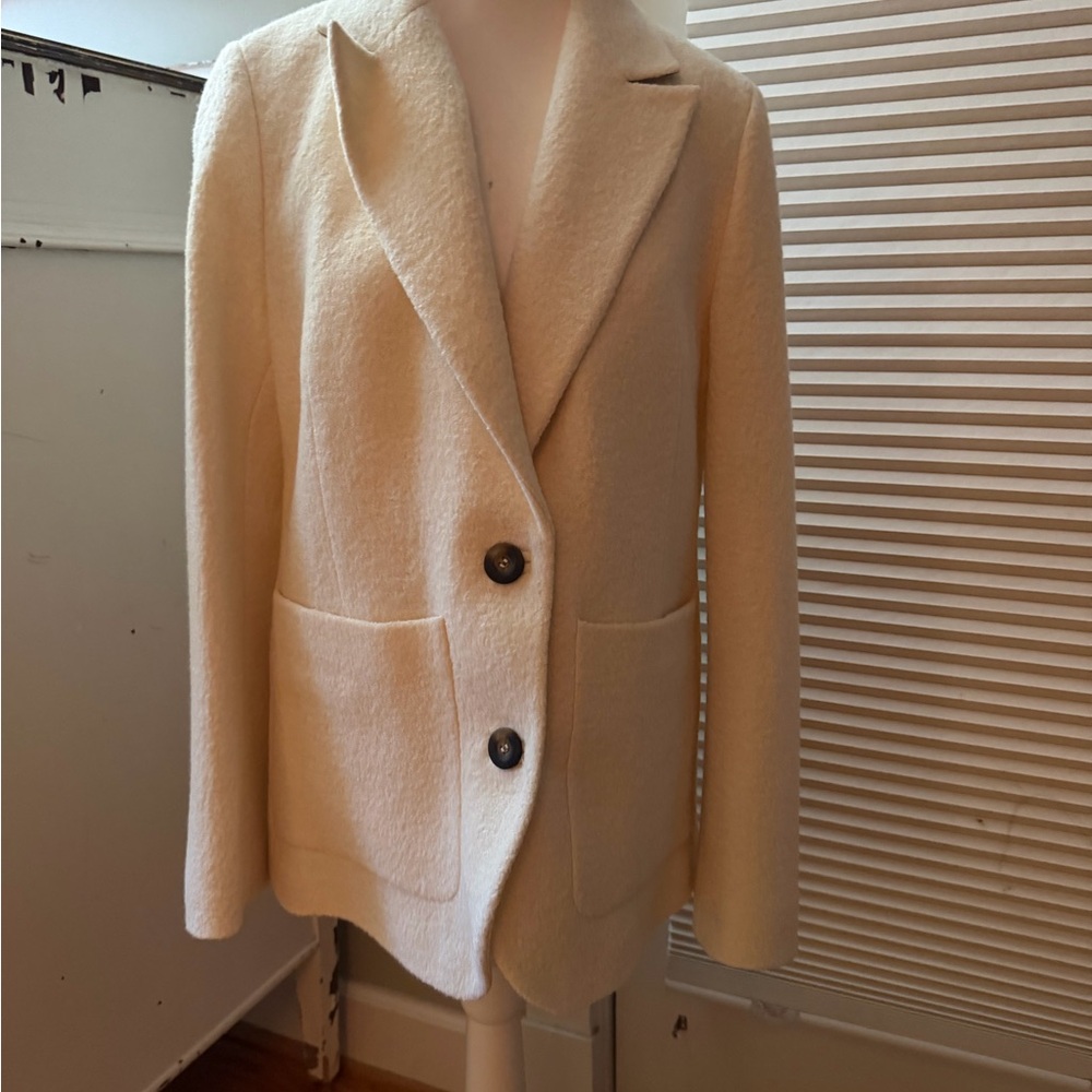 Boden Cream Textured Blazer. Brand new